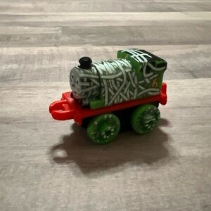 Thomas & Friends Spooky Mini 2” Mummy Percy Mini Train Halloween M32D